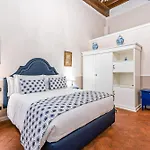 Dimora Del Cardinale - Authentic Historic 招待所 4*
