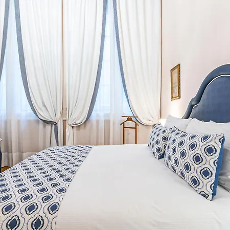Dimora Del Cardinale - Authentic Historic 4* فلورنس
