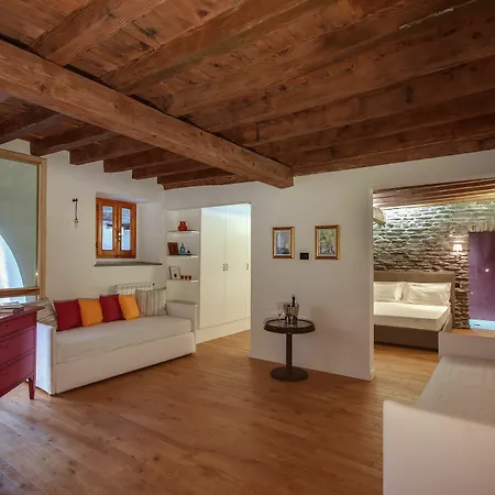 Dimora Del Cardinale - Authentic Historic Pensión Florencia
