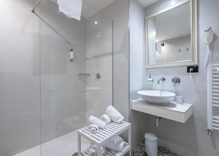 Dimora Del Cardinale - Authentic Historic 4*