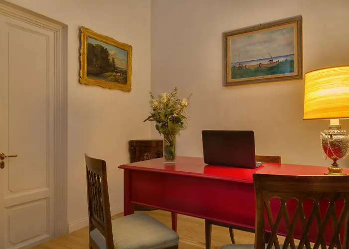 Dimora Del Cardinale - Authentic Historic 4* Floransa