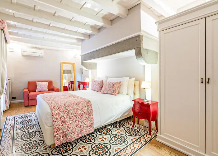 Dimora Del Cardinale - Authentic Historic Konukevi 4*